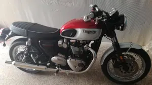 Triumph Bonneville T120 Bud Ekins SE (2020)  (7)