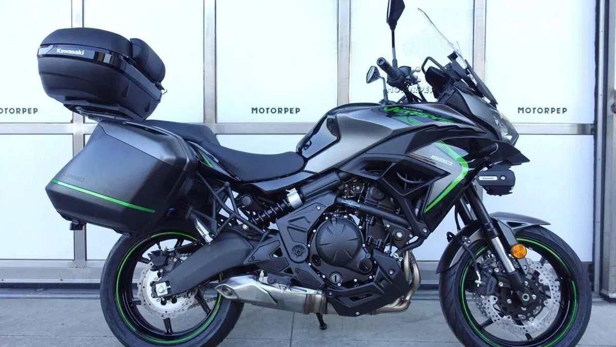 Kawasaki Versys 650 Grand Tourer (2025 - 26)  (2)