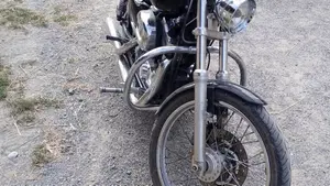 Harley-Davidson 1200 Custom (2007 - 13) - XL 1200C 