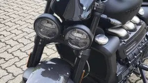 Triumph Rocket 3 R (2021 - 24)  (3)