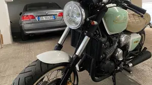 Triumph Legend TT 900 Dep. (1999 - 02)  (4)