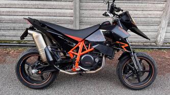 KTM 690 Supermoto usata