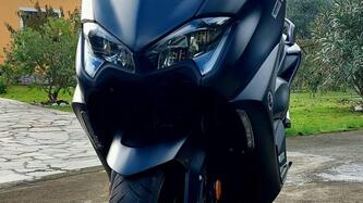 Yamaha T-Max 560 (2020 - 21) usata