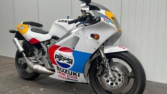 Suzuki RGV 250 (1989 - 97)