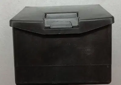 83500KE7000 Vano portaoggetti VF 500 Honda - Annuncio 9881836