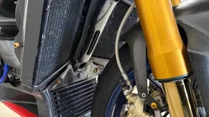 Aprilia Tuono 1000 (2003 - 04)  (13)