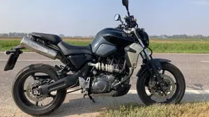 Yamaha MT-03 (2006 - 14)  (2)