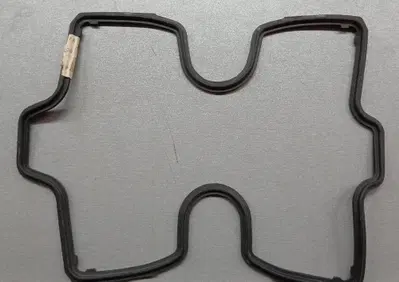 1231MB0000 Guarnizione coperchio punterie VF 750 Honda - Annuncio 9881928