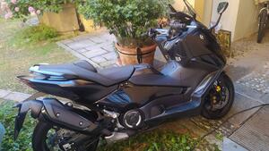 Yamaha T-Max 560 Tech Max (2022 - 24) 