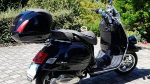 Vespa GTV 300 Via Montenapoleone ABS (2010 - 16) 