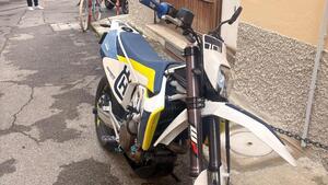 Husqvarna 701 Supermoto (2017 - 19) 