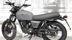 Brixton Motorcycles Cromwell 125 CBS (2021 - 26)  (2)