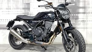 Brixton Motorcycles Crossfire 500 X (2021 - 25) 