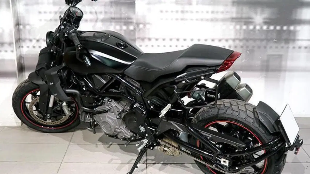 Indian FTR 1200 (2021 - 25)  (2)