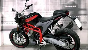 Swm Varez 125 (2020)  (2)
