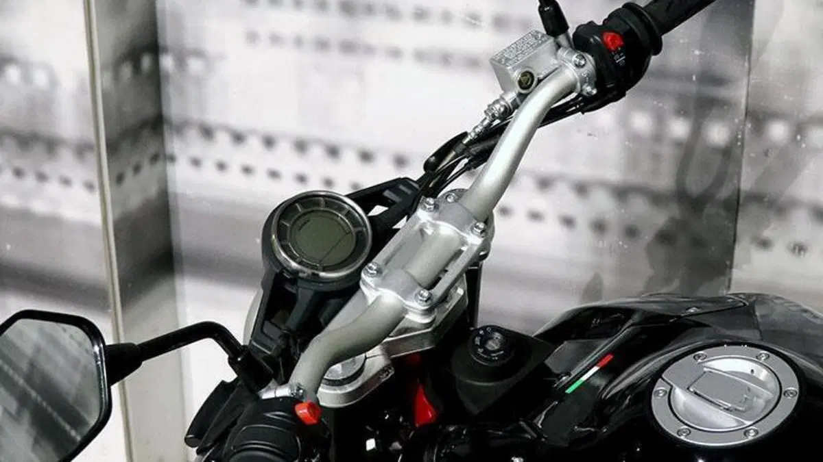 Swm Varez 125 (2020)  (4)