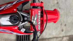 Honda CRF 250 R (2022) 