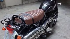 Triumph Scrambler (2006 - 17)  (6)