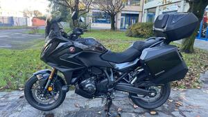 Honda NT 1100 DCT Electronic Suspension (2025) 