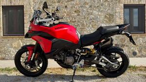 Ducati Multistrada V2 (2025) 