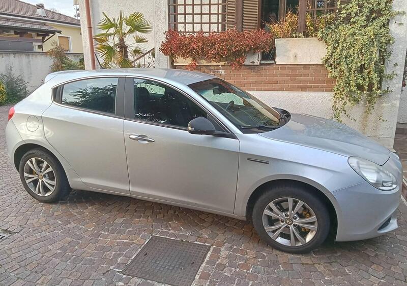 Alfa Romeo Giulietta 1.4 Turbo multiair Distinctive 170cv tct