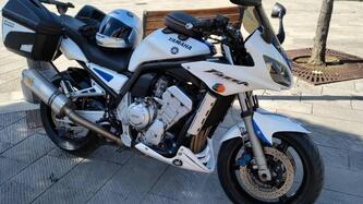 Yamaha FZS 1000 Fazer usata