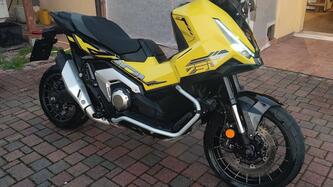 Honda X-ADV 750 Adventure (2025) usata