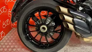 MV Agusta Turismo Veloce 800 Rosso (2021 - 23)  (2)