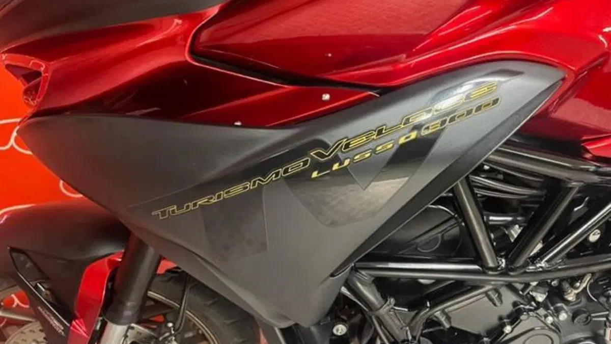 MV Agusta Turismo Veloce 800 Lusso (2021 - 22)  (4)