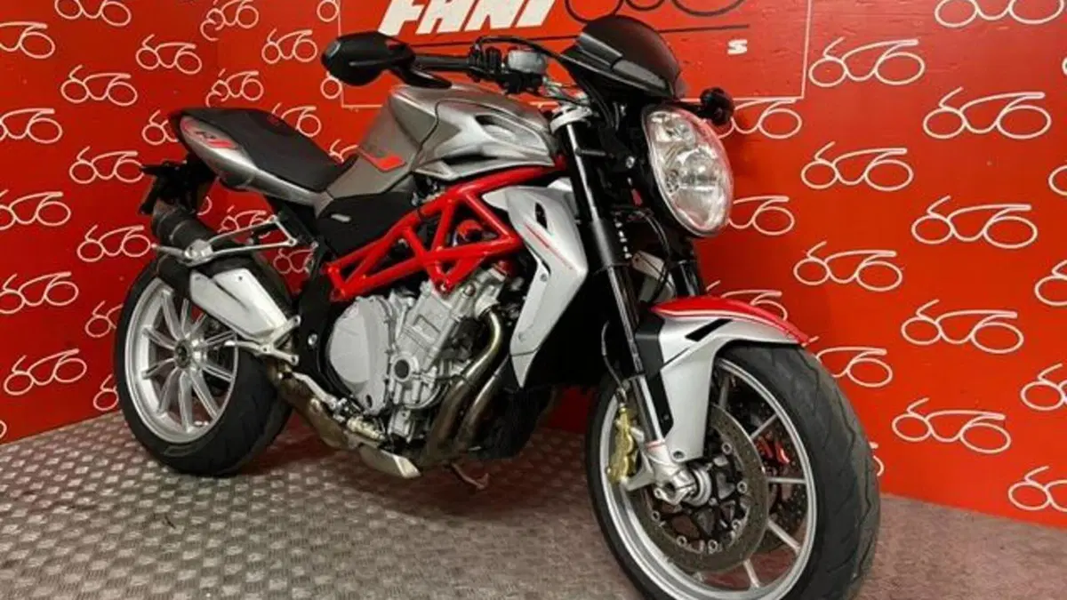 MV Agusta Brutale 1090 (2012 - 15)  (10)