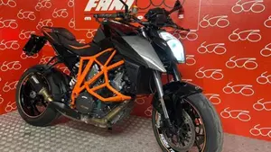 KTM 1290 Super Duke R ABS (2014 - 16)  (7)