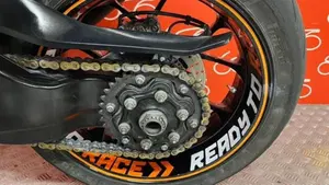 KTM 1290 Super Duke R ABS (2014 - 16)  (10)