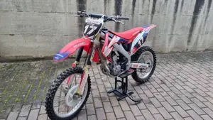 Honda CRF 250R (2011 - 12)  (2)