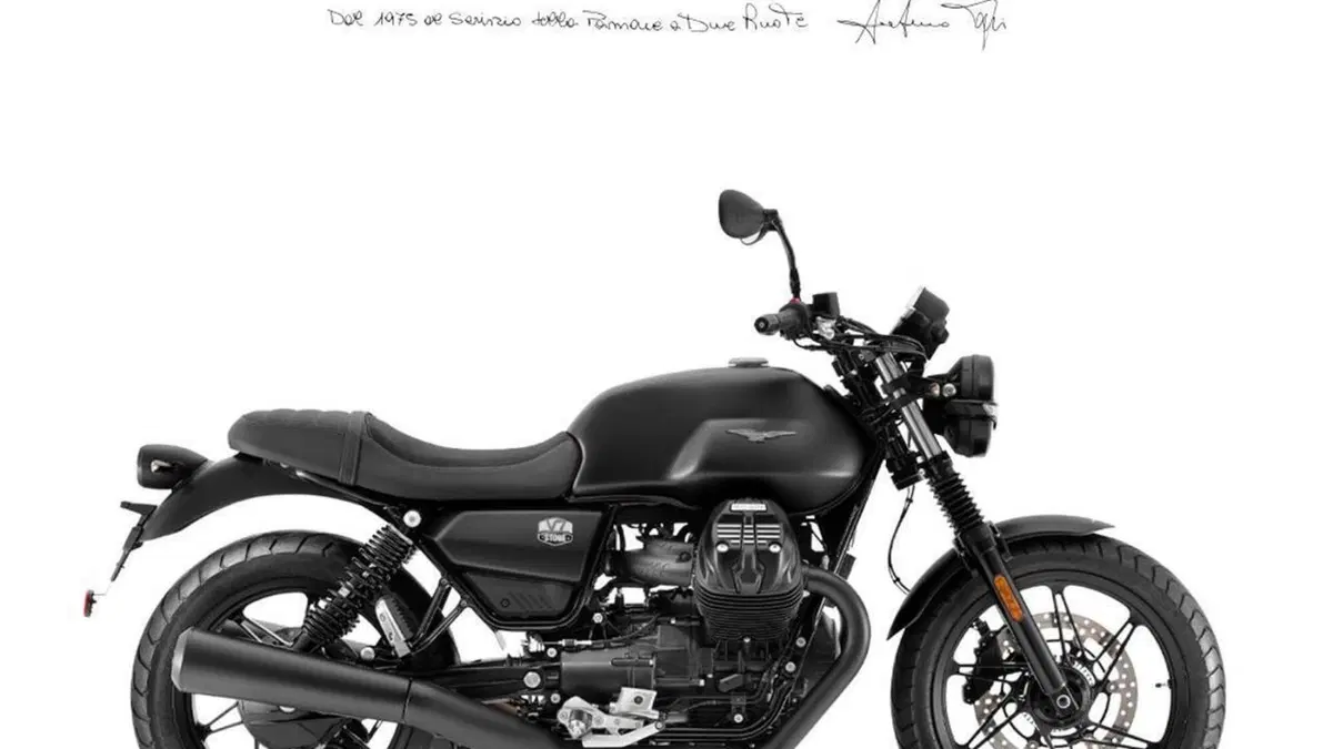 Moto Guzzi V7 Stone (2025 - 26) 