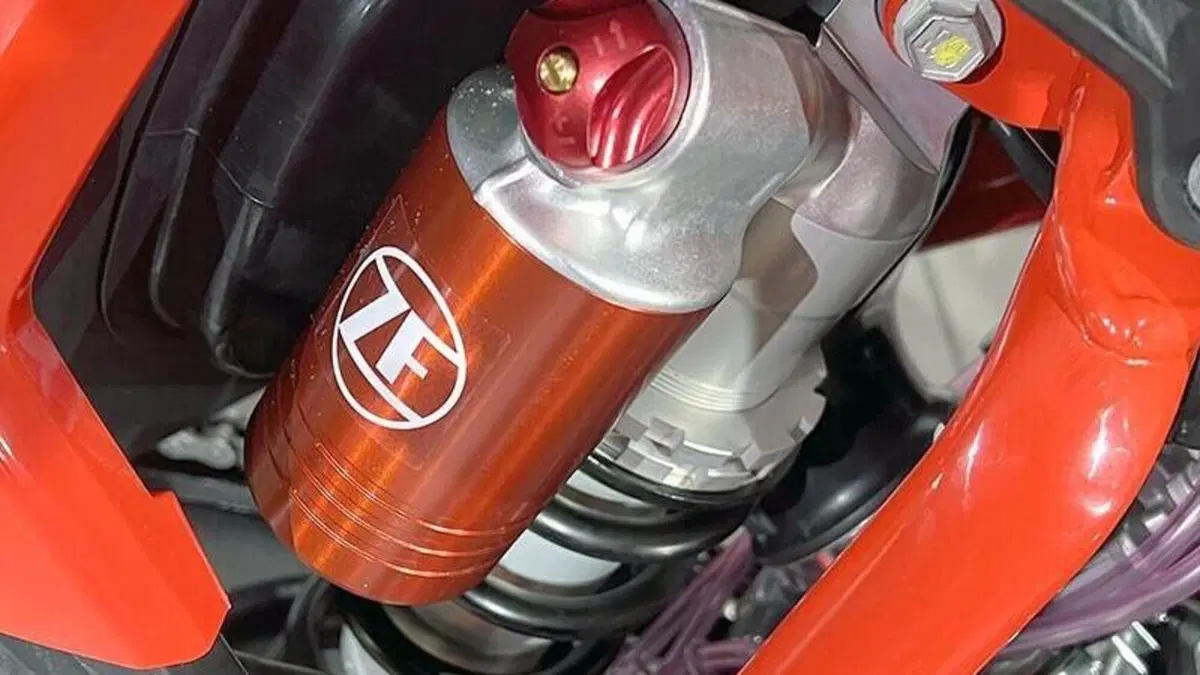 Betamotor RR 125 4T Enduro R (2024 - 26)  (3)