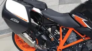 KTM 1290 Super Duke GT (2021)  (4)