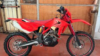 Betamotor RR 350 4T Enduro EFI (2015) usata