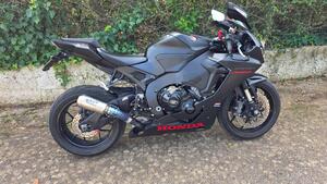 Honda CBR 1000 RR Fireblade (2017 - 19) 