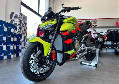 Ducati Streetfighter V4 Lamborghini (2023 - 24) - Annuncio 9885931