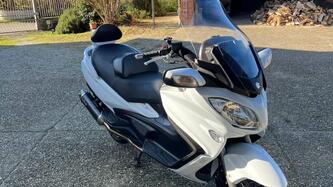 Suzuki Burgman AN 650 Executive ABS (2013 - 17) usata