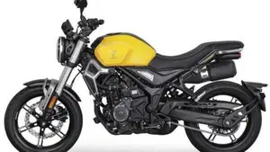 Voge Trofeo 350AC (2022 - 26)  (2)