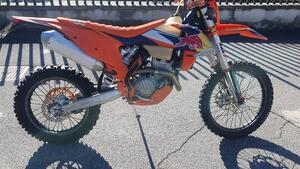 KTM 250 EXC-F (2021) 