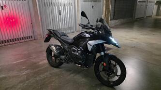 Bmw R 1300 GS Triple Black (2023 - 25) usata