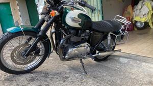 Triumph Bonneville T100 (2008 - 16) 
