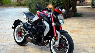 MV Agusta Dragster 800 RR (2015 - 17) usata