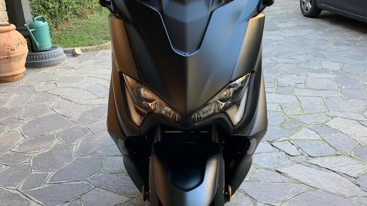 Yamaha T-Max 560 (2020 - 21)  (7)