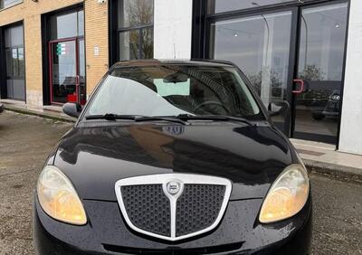 Lancia Ypsilon 1.2 Argento usata