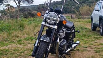 Royal Enfield Super Meteor 650 (2023 - 25) usata