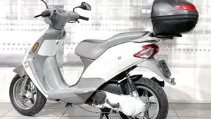 Derbi Atlantis 50 Two Chic (2005 - 07)  (2)