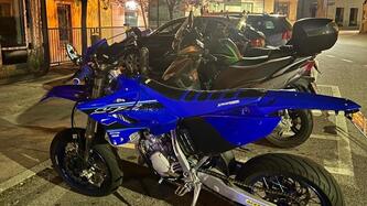 Yamaha YZ 125 (2021) usata